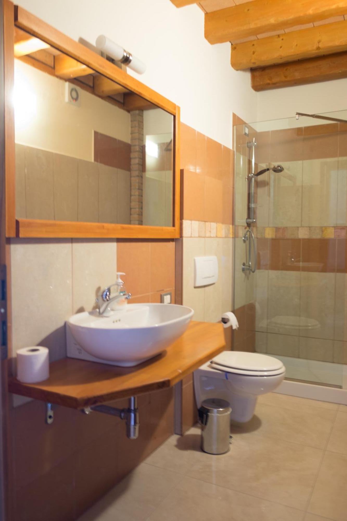 Homestay Private Close To Beautiful Parma *